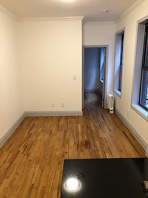 Rented by Skyline Realty LLC II | media 8