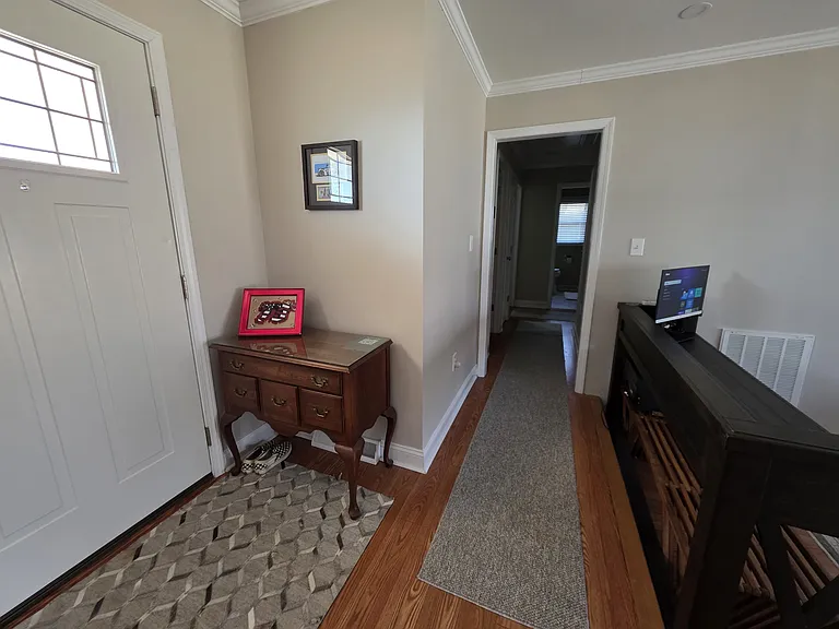 Hudson Dr — Photo 10