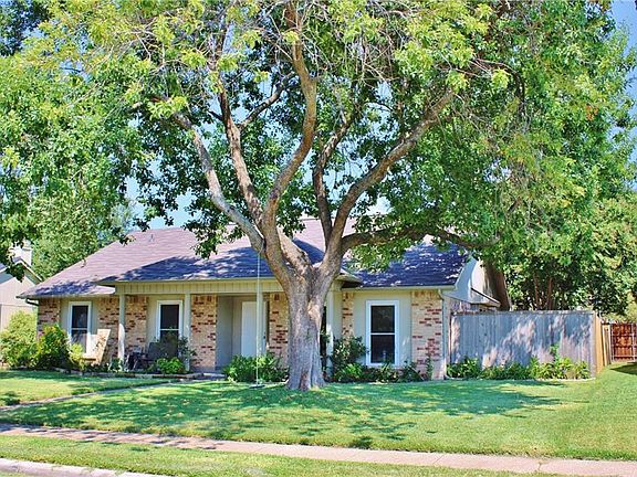 2nd image of 1329 Mistywood Ln