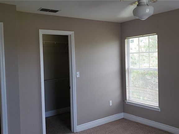 4th image of 3726 Palm Desert Ln APT 5236