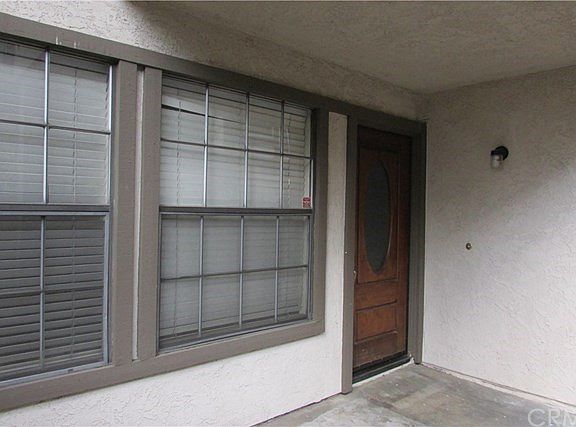4th image of 444 S Tustin St APT I2
