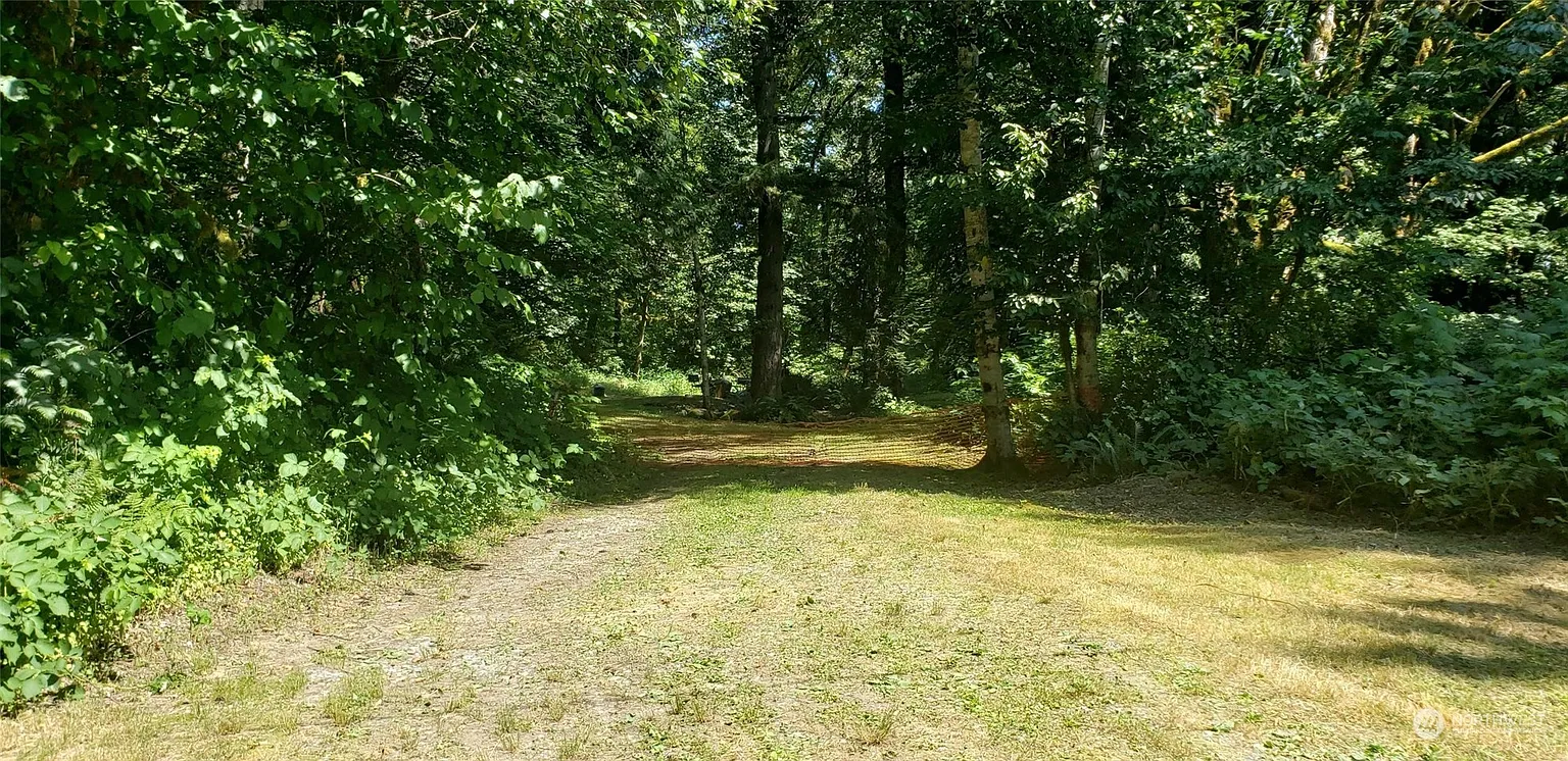 941 Adams Drive photo 1