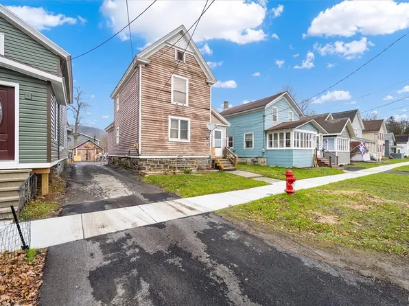 84 W North St, Ilion, NY 13357