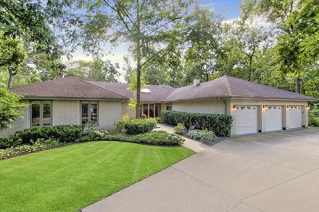 3449 Monitor Ln photo 1