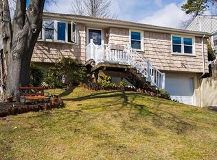 102 Bellevue Ave, West Haven, CT 06516