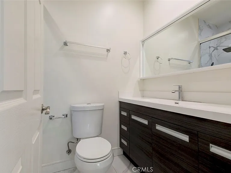 6954 Jellico Ave — Photo 41