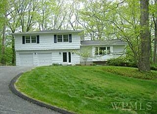 1st image of 4 Westview Dr