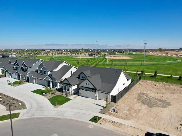 7016 S Cadence Ave, Meridian, ID 83642