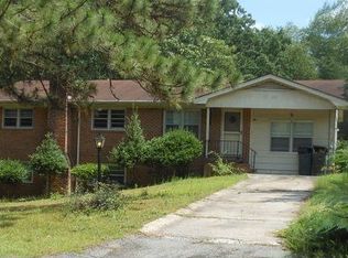 319 James Ave, Hamlet, NC 28345