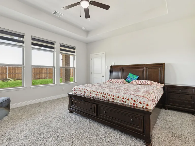 3640 Lillian Ct — Photo 62