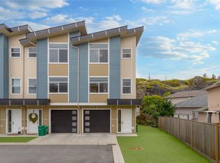 629 Selwyn Close, Langford, BC V9B 0Z2