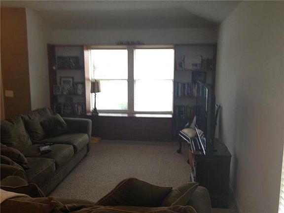 2nd image of 1307 Gilday Dr