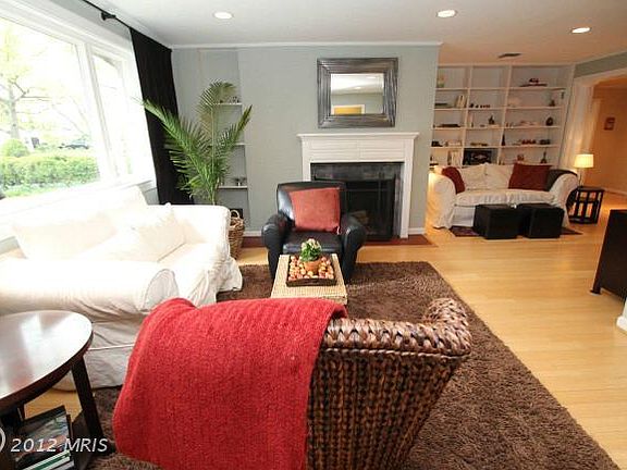 5th image of 2210 Fordham Dr