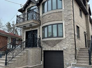 57-06 246th Pl FLOOR 2, Little Neck, NY 11362