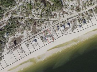 752 Gulf Shore Dr, Carrabelle, FL 32322