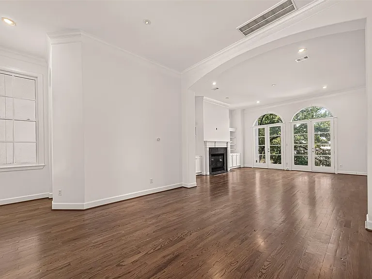 2907 Argonne St — Photo 9