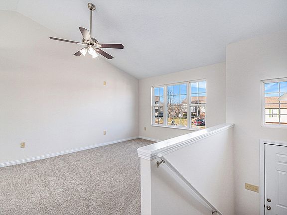 4th image of 639 Hornbean Dr