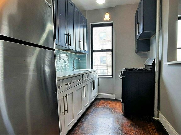 2nd image of 237 Sullivan Pl #C6