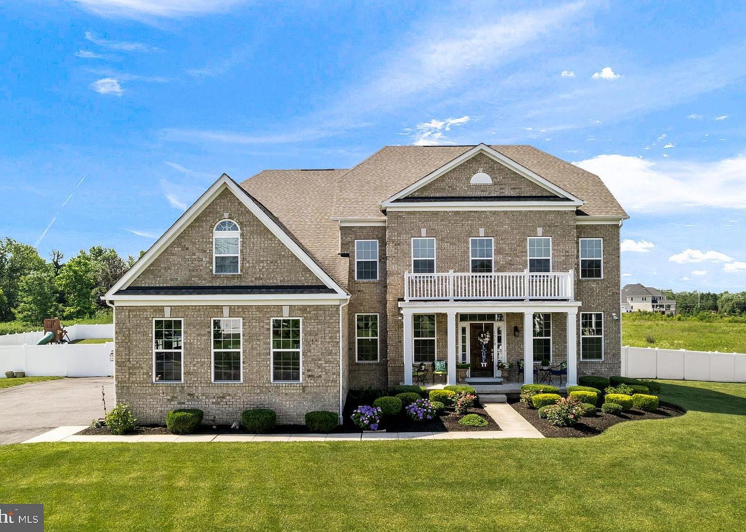 1310 Pear Tree Ct, Delran, NJ 08075 Zillow