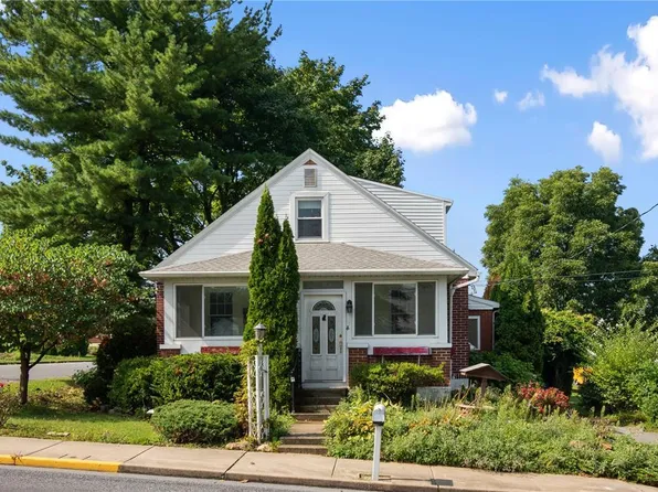 430 S 5th St, Emmaus, PA 18049