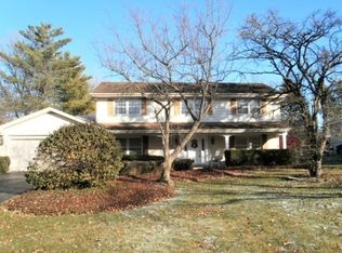 803 Buena Rd, Lake Forest, IL 60045