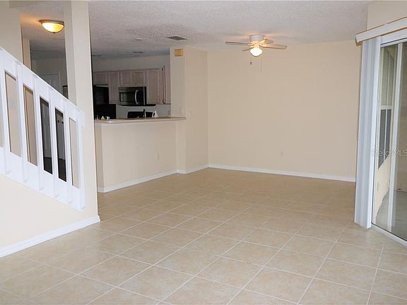 4th image of 2475 Saint Augustine Blvd