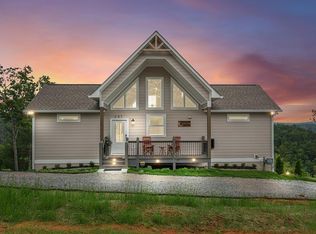 497 Jakes Landing Way S, Ellijay, GA 30540