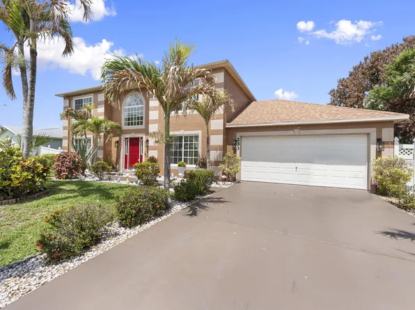 233 SW Christmas Terrace, Port St Lucie, FL 34984