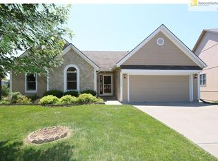 12288 S Crest Dr, Olathe, KS 66061