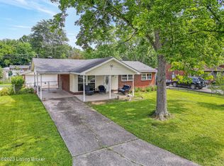 713 Macdonald Rd, Fairdale, KY 40118