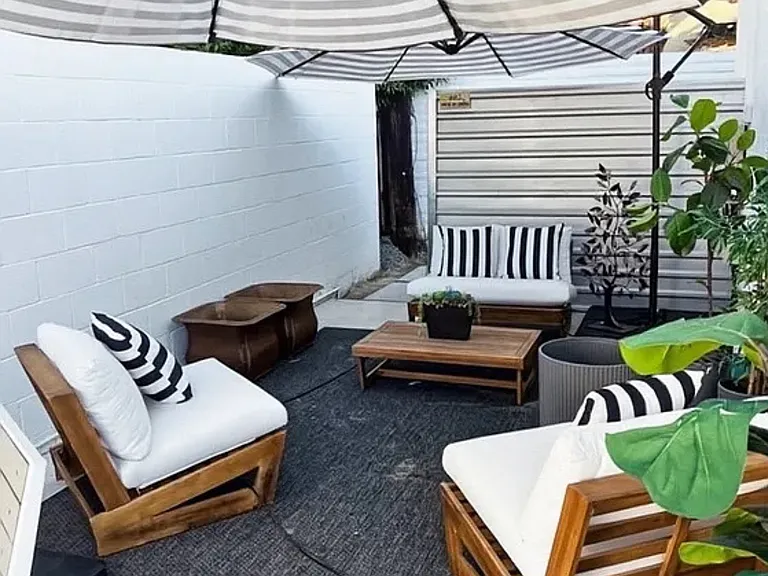 555 N Sunrise Way — Photo 20