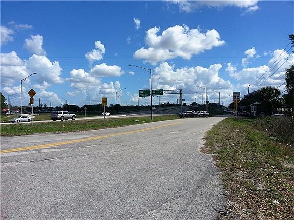 5th image of 33 Highway 60 W