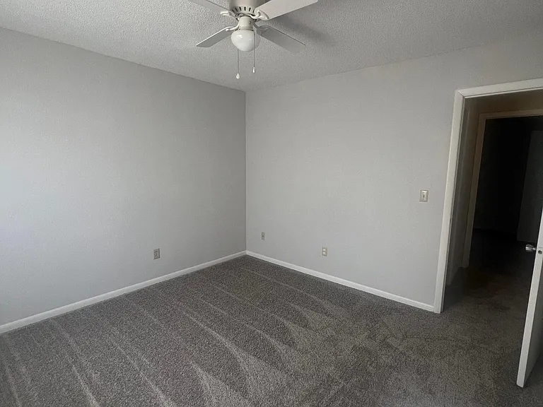 206 Greenwood Dr #206 — Photo 7