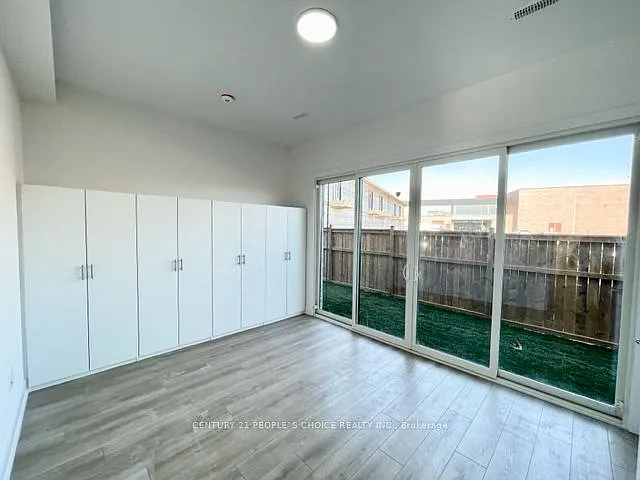 2 bed, $2,500 — Photo 4