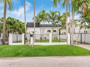1845 NW 47th Ter, Miami, FL 33142