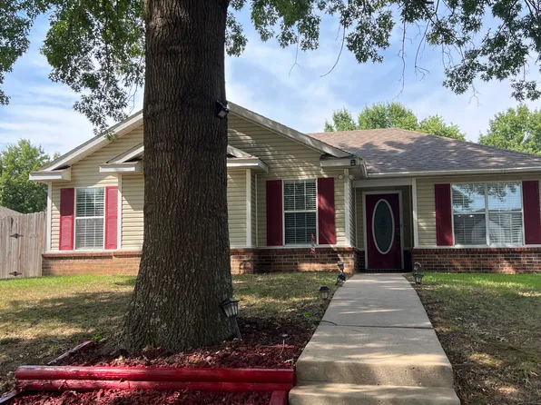 5722 W Legacy St, Fayetteville, AR 72704