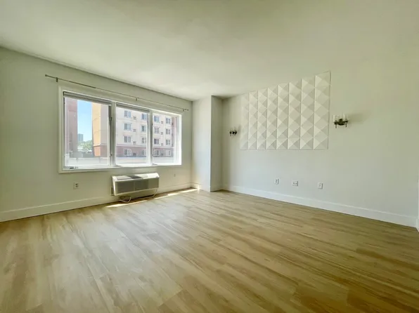 2101 City Place image 35 of 37