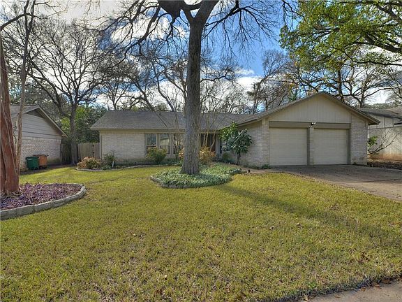 2nd image of 4803 Gerona Dr