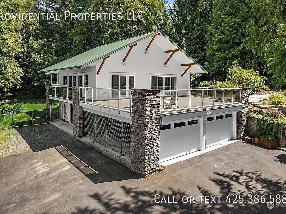 1722 264th Ave NE