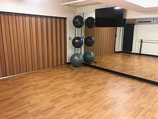 Sold by Douglas Elliman | media 19