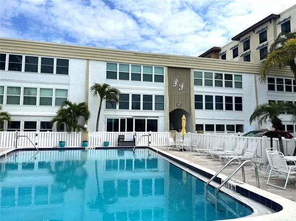 661 Poinsettia Ave APT 109, Clearwater, FL 33767