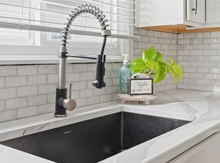 2009 Blake Blvd SE, Cedar Rapids, IA 52403