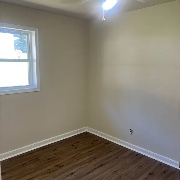 607 Monticello Dr — Photo 10