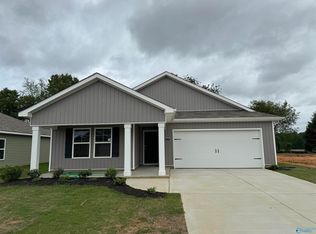 18740 Wicklow Cir, Athens, AL 35613