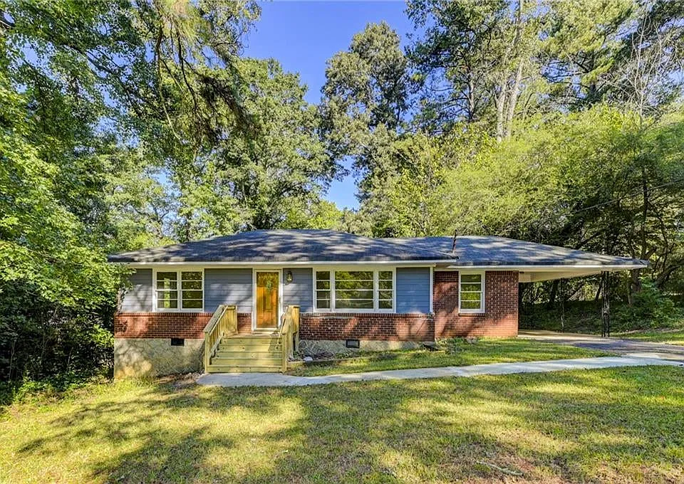 2024 Shady Ln