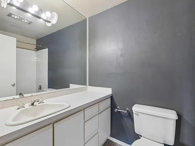 10129 Main St #301 — Photo 18