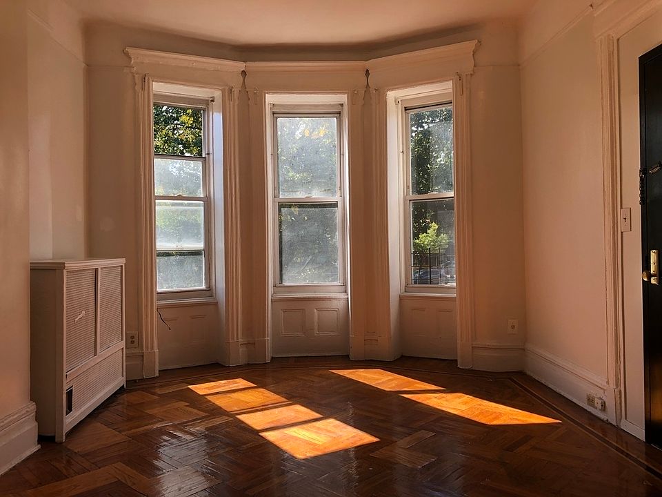 1st image of 607 Eastern Pkwy #2