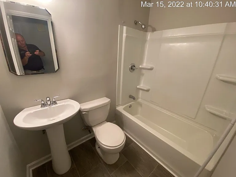 144 S Ingleside Dr — Photo 19
