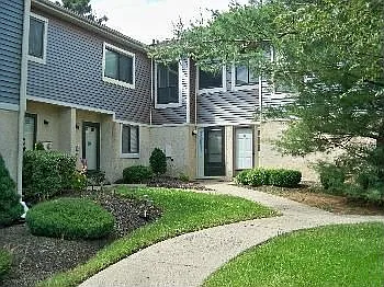 20 Ember Ln photo 1