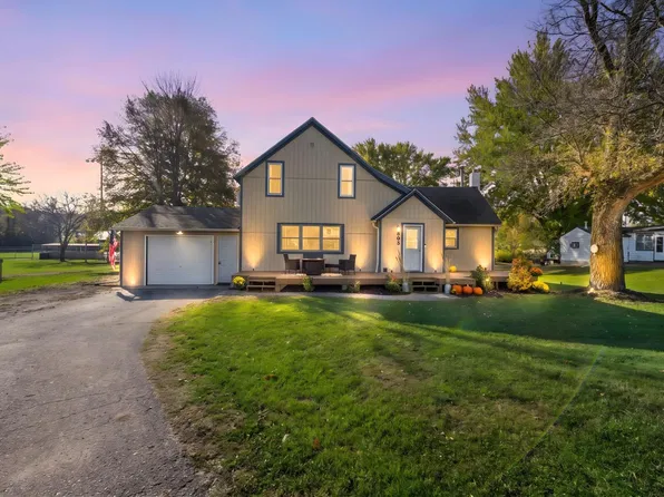 203 State Ave S, New Germany, MN 55367
